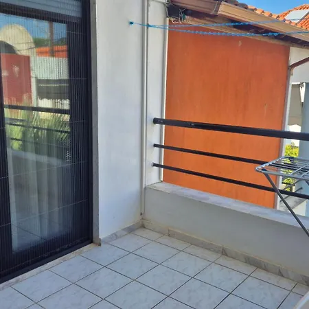 Mateja's Maisonette Торони