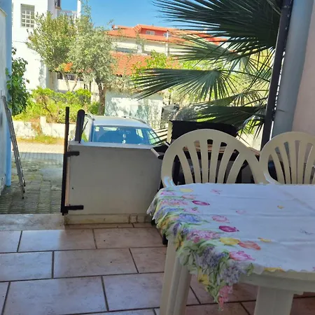 Mateja's Maisonette شقة