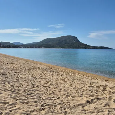 Mateja's Maisonette توروني